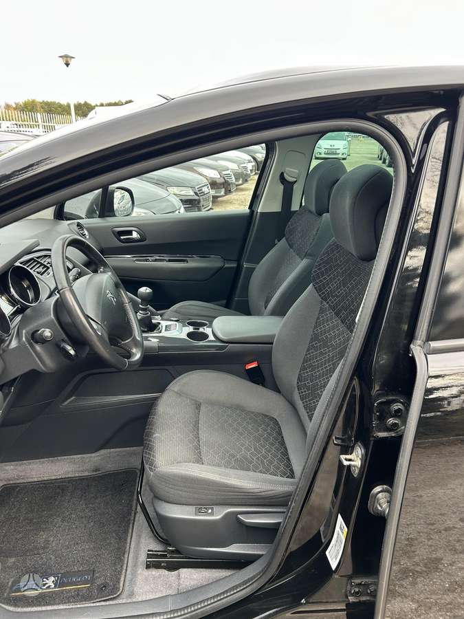 Peugeot 3008 2015 — photo 14