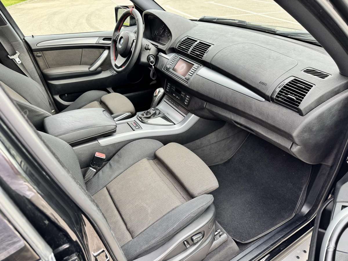 BMW X5 2005 — photo 16