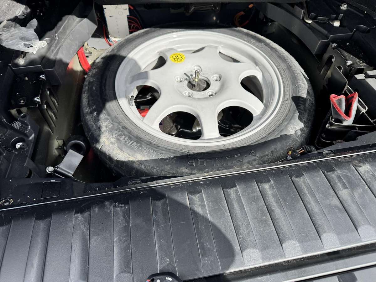 BMW X5 2005 — photo 24