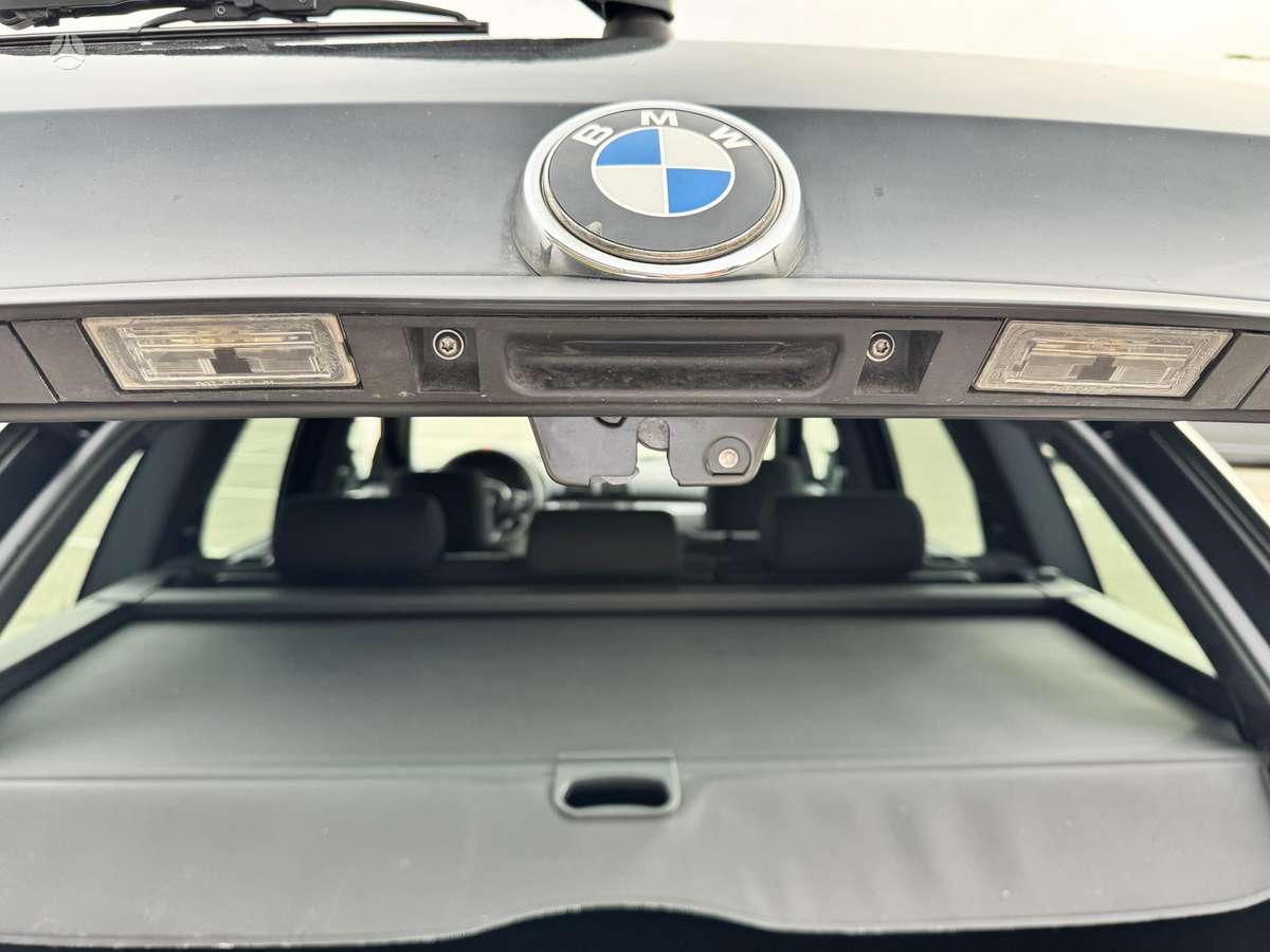 BMW X5 2005 — photo 25