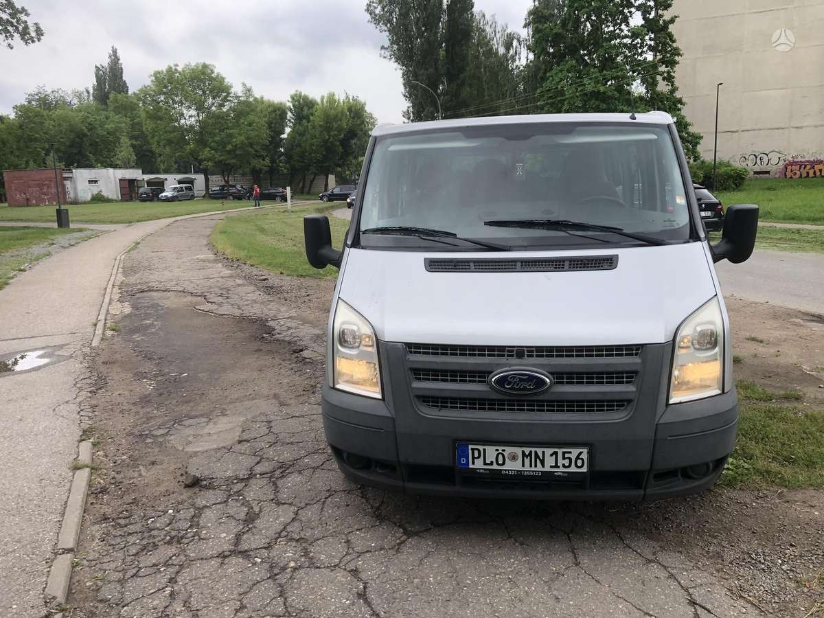 Ford Transit 2011 — photo 15