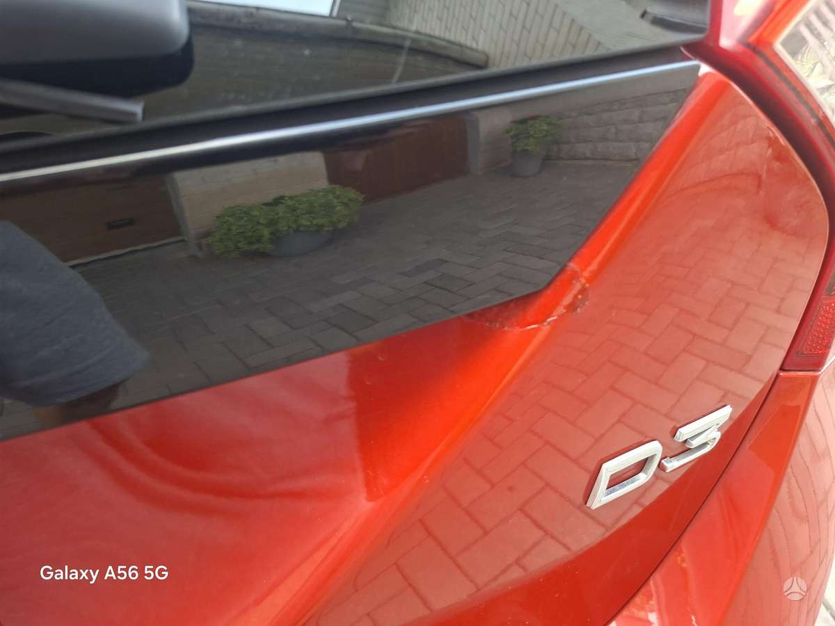 Volvo V60 2012 — photo 16