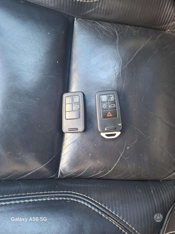 Volvo V60 2012 — photo 19
