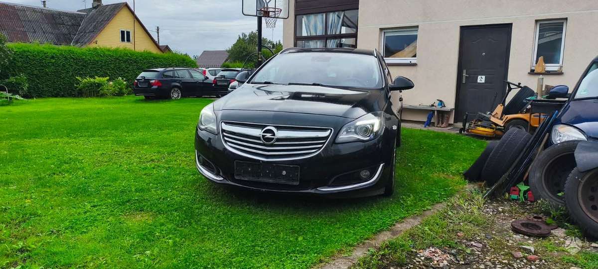 Opel Insignia 2015 — vehicle for AFU Ukraine