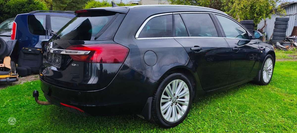 Opel Insignia 2015 — engine 2000 cm³, 163 HP (120kW)