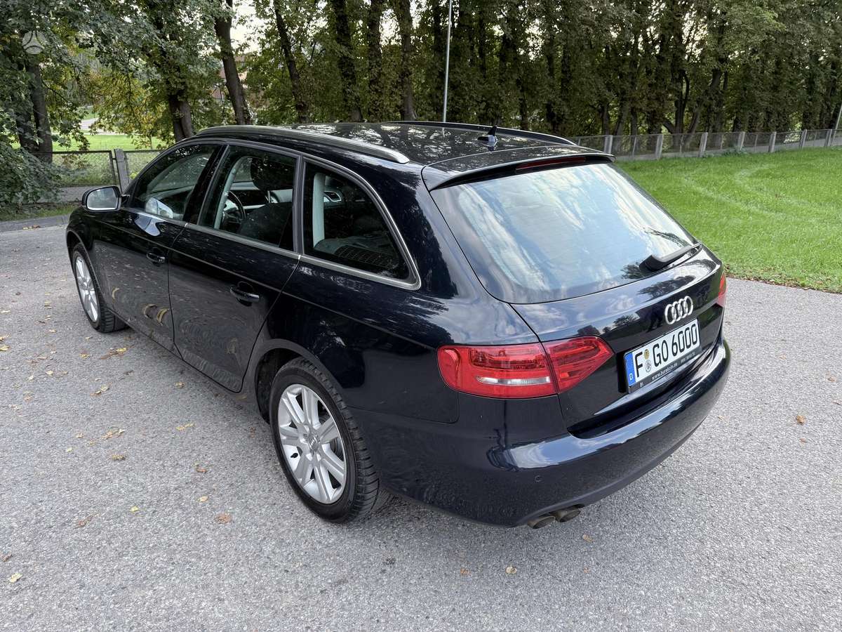 Audi A4 2010 — engine 1968 cm³, 143 HP (105kW)
