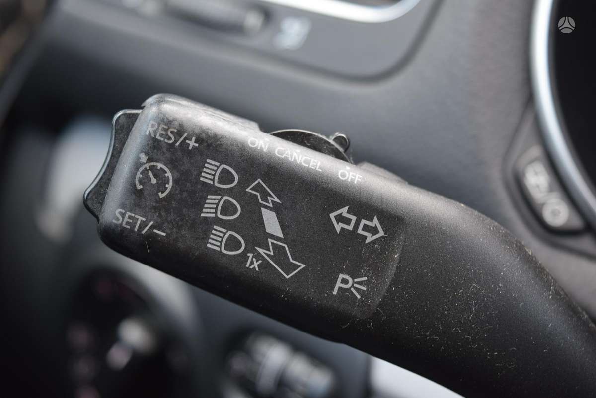Volkswagen Golf 2013 — photo 19