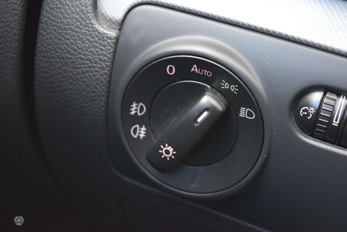 Volkswagen Golf 2013 — photo 20