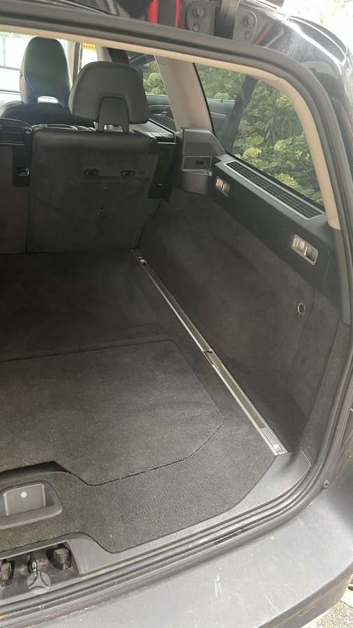 Volvo XC70 2012 — photo 17