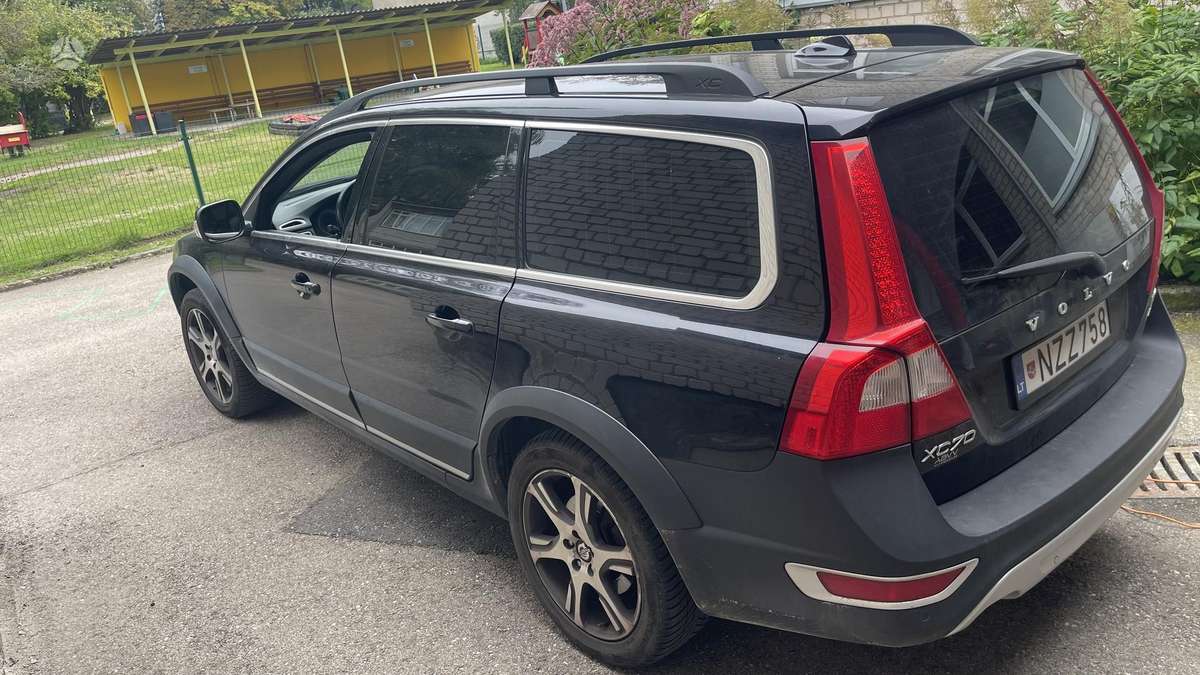Volvo XC70 2012 — photo 5