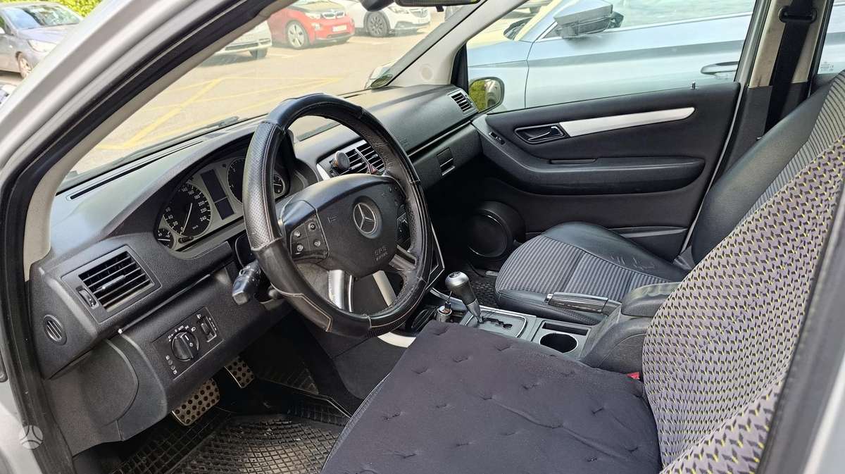 Mercedes-Benz B180 2005 — photo 6