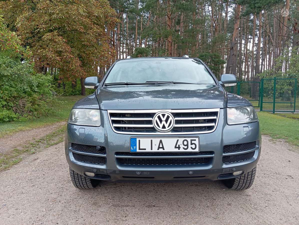 Volkswagen Touareg 2006 — interior