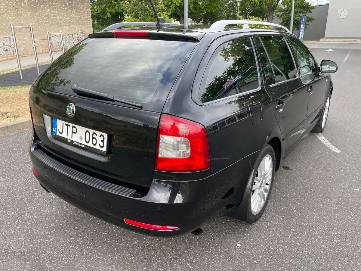 Skoda Octavia 2009 — engine 1798 cm³, 160 HP (118kW)