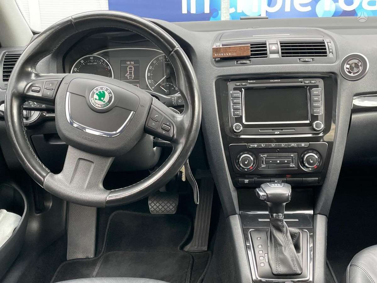 Skoda Octavia 2009 — photo 6