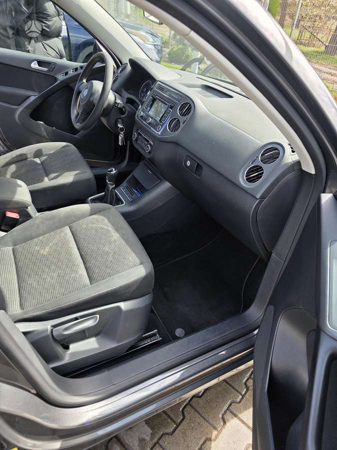 Volkswagen Tiguan 2014 — photo 9