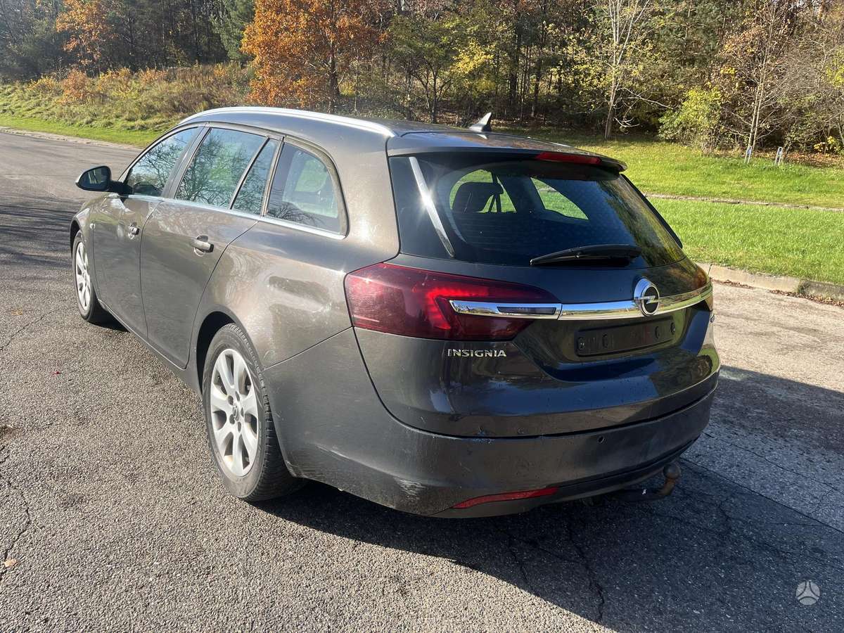 Opel Insignia 2014 — engine 2000 cm³, 120 HP (88kW)