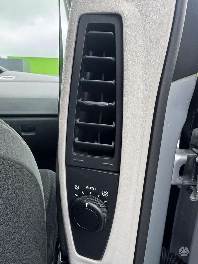 Citroen C4 2008 — photo 12