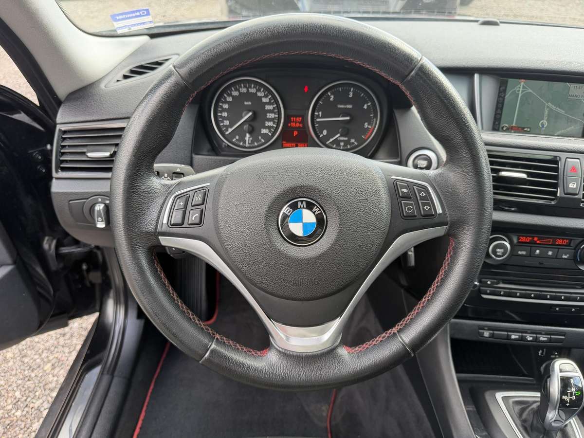 BMW X1 2012 — фото 12