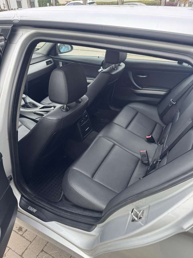 BMW 320 2006 — photo 11