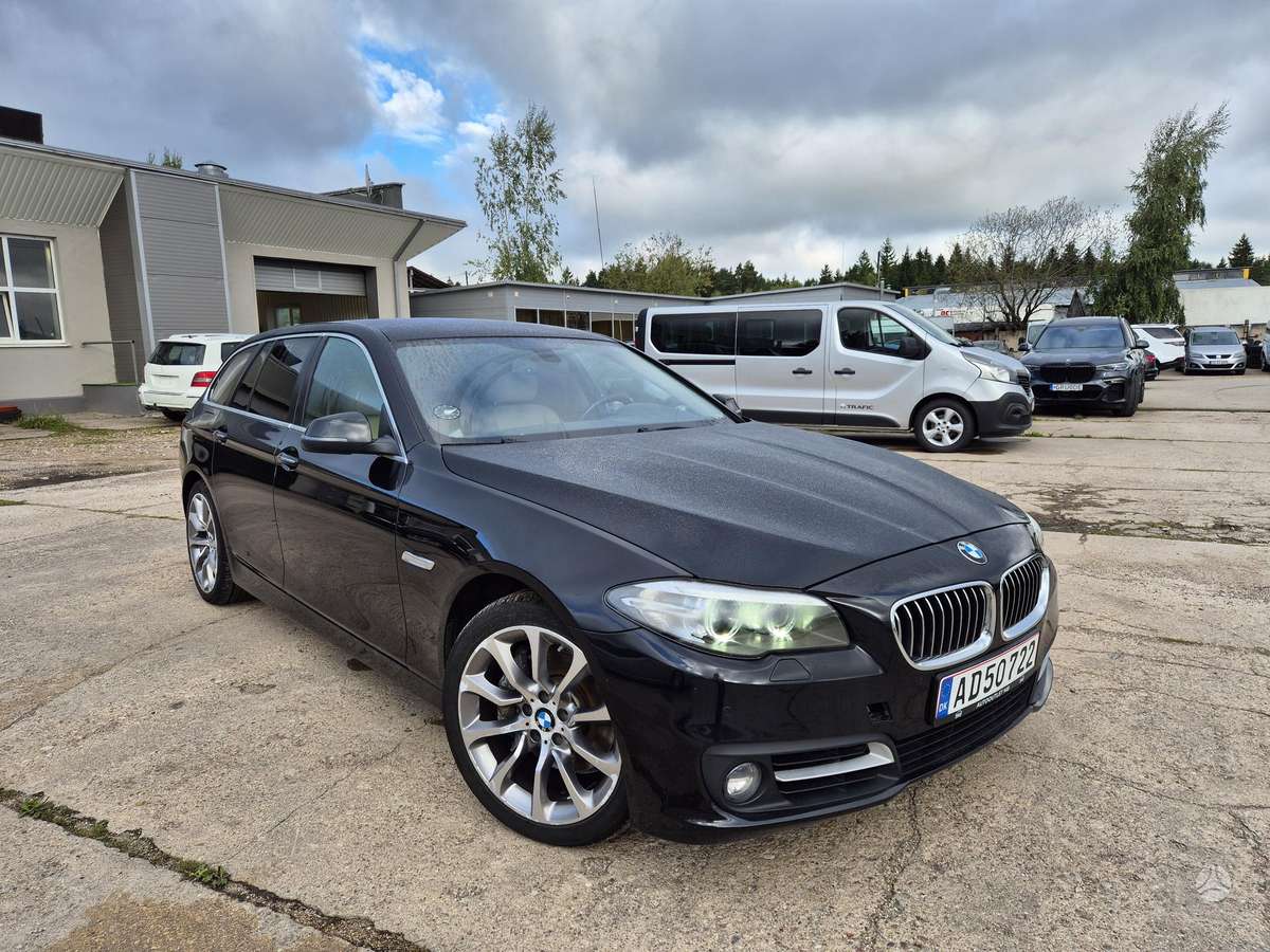 BMW 535 2014 — rear view