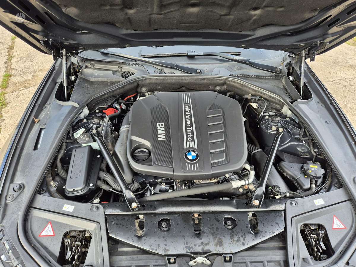 BMW 535 2014 — photo 9