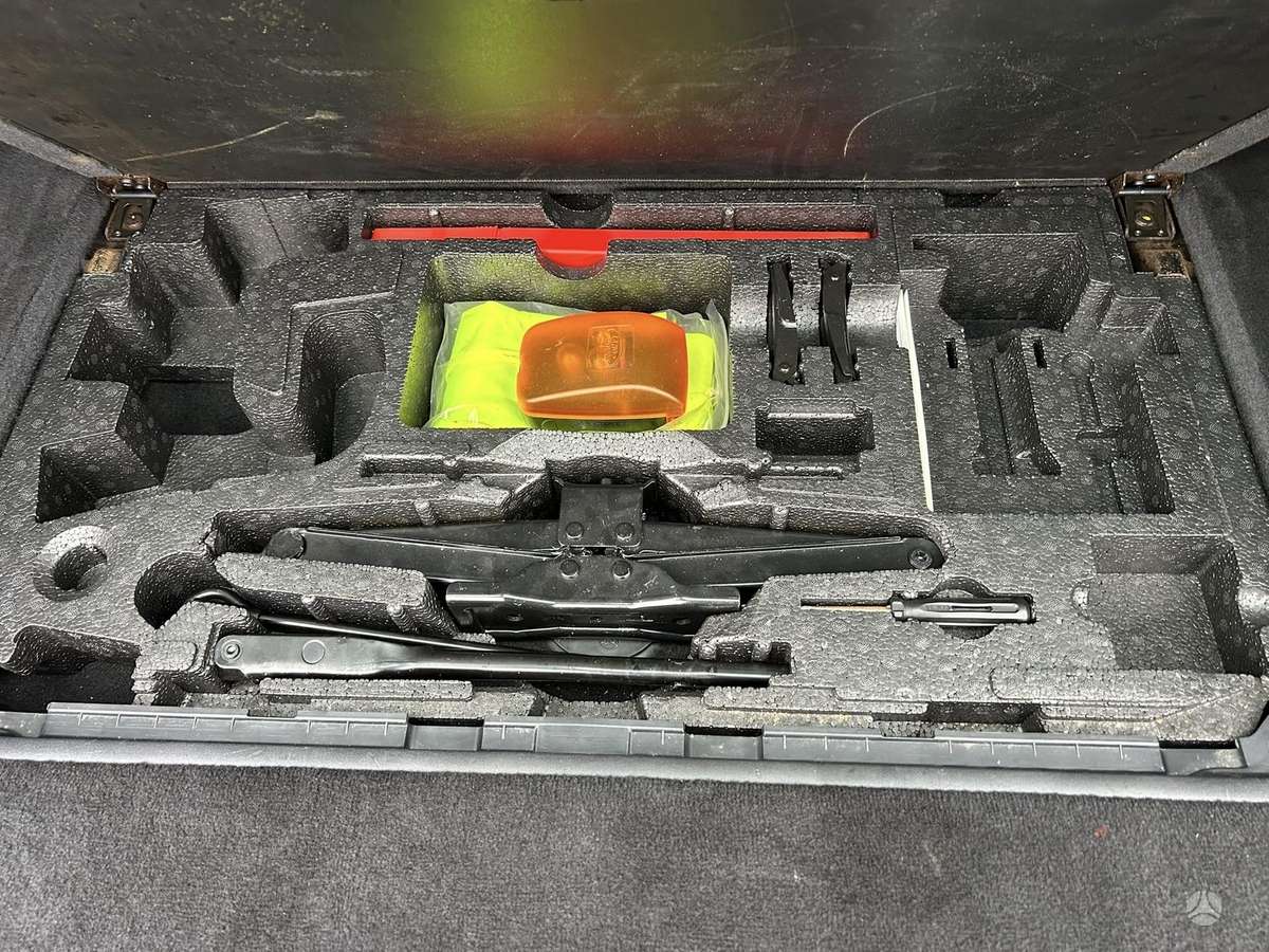 Land Rover 2008 — photo 12