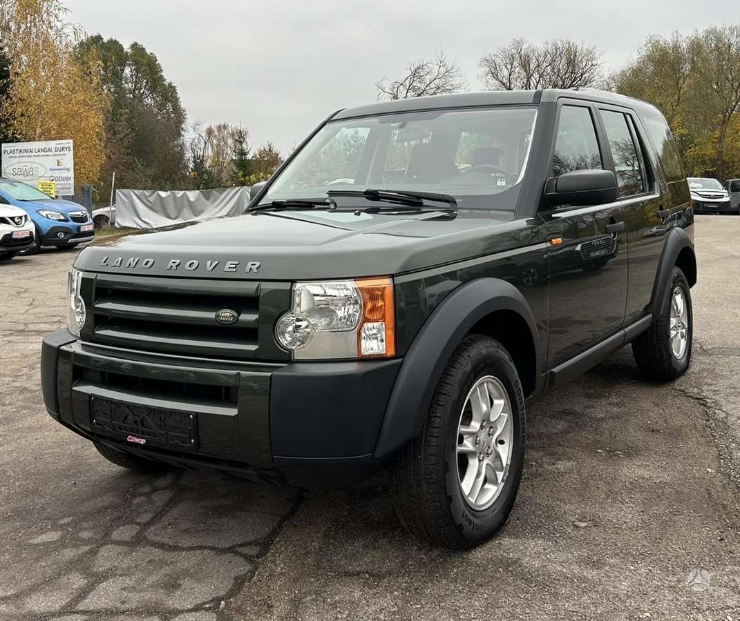 Land Rover 2008 — rear view