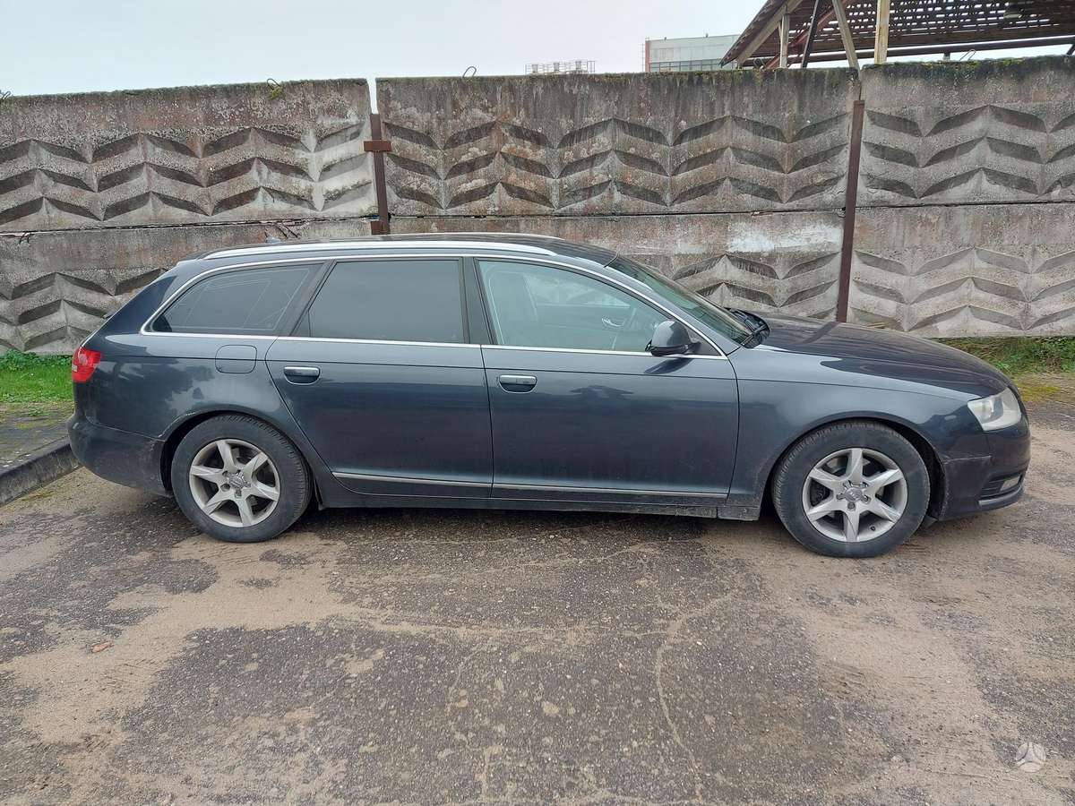 Audi A6 2009 — photo 11