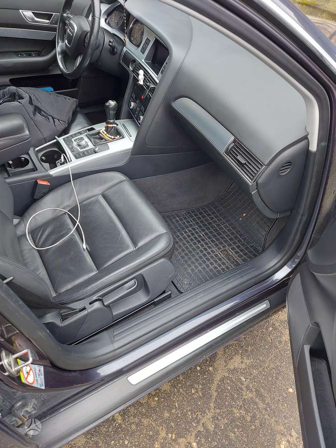 Audi A6 2009 — photo 6
