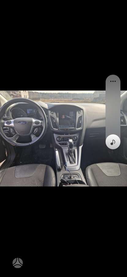 Ford Focus 2012 — photo 5