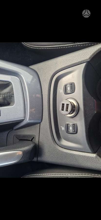 Ford Focus 2012 — photo 8