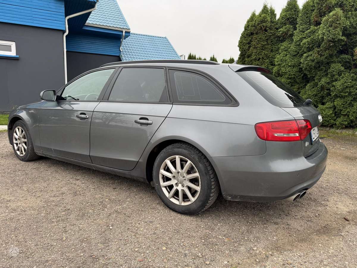 Audi A4 2014 — photo 5