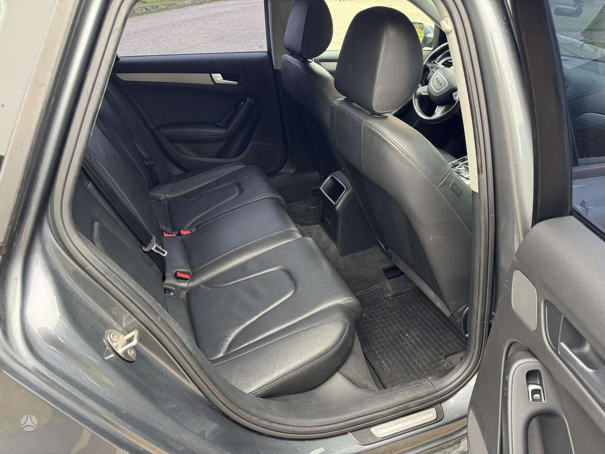 Audi A4 2014 — photo 8