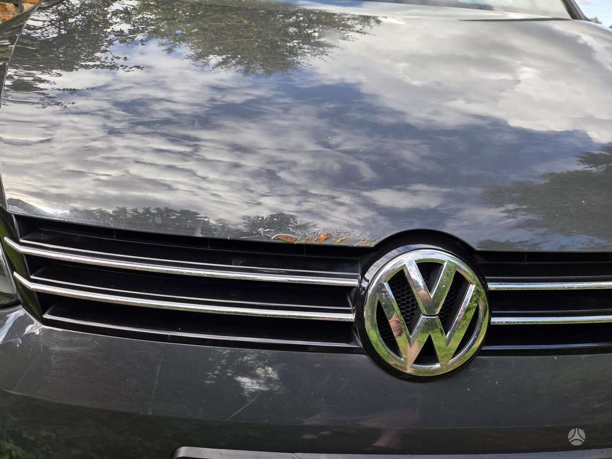Volkswagen Touran 2015 — photo 12