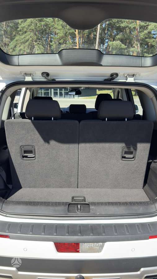 Chevrolet Orlando 2011 — photo 21