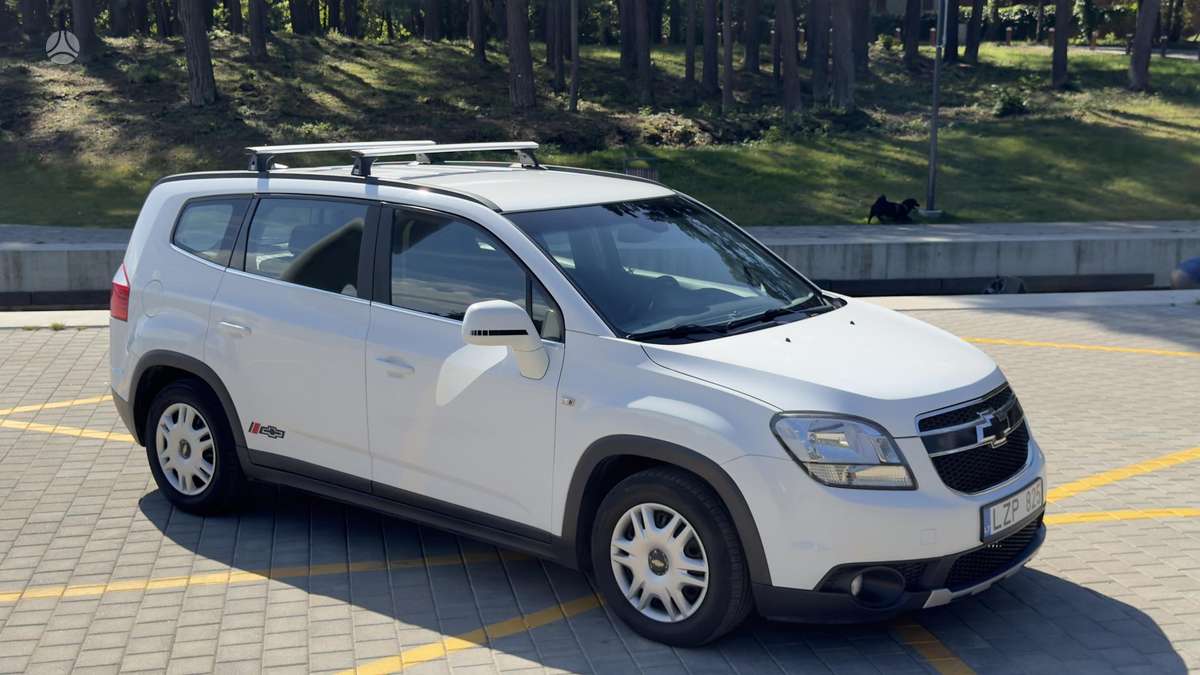 Chevrolet Orlando 2011 — engine 1998 cm³, 163 HP (120kW)