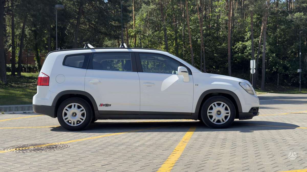 Chevrolet Orlando 2011 — photo 5