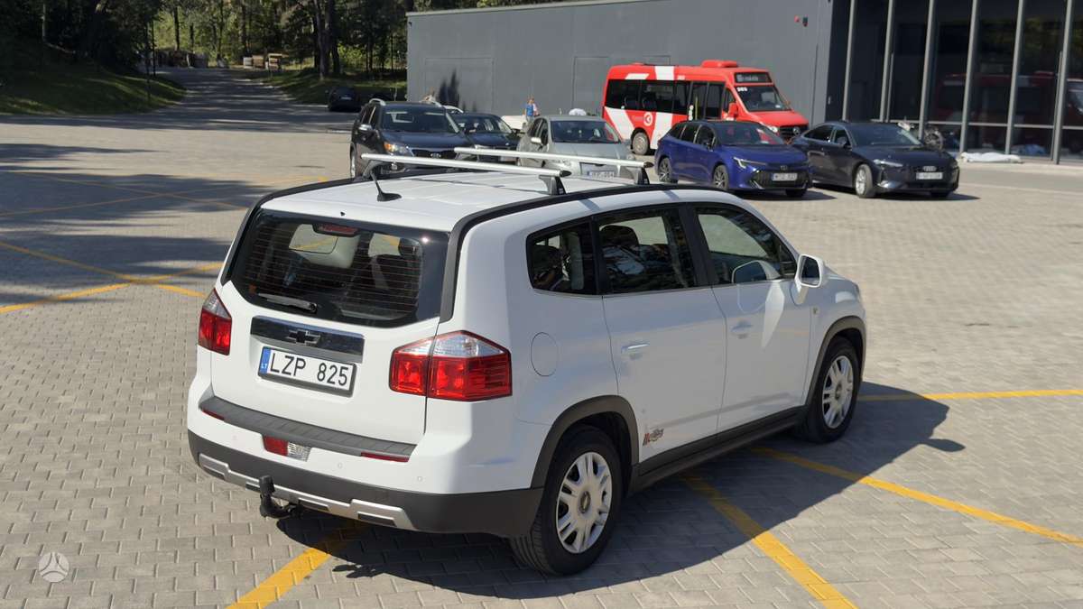 Chevrolet Orlando 2011 — photo 6