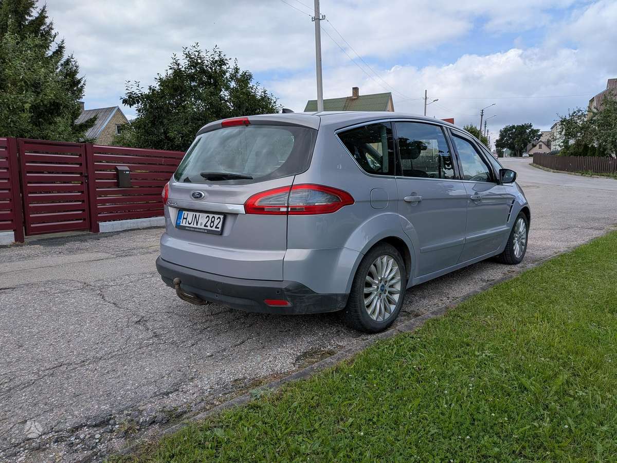 Ford S-MAX 2011 — photo 5