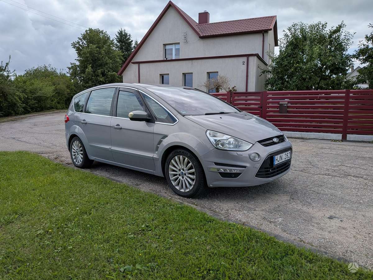 Ford S-MAX 2011 — photo 7