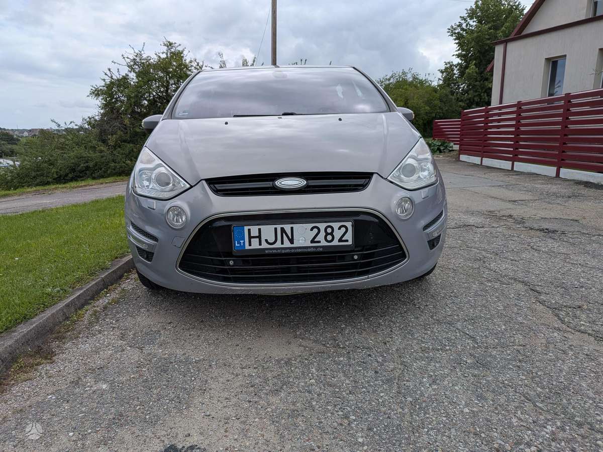 Ford S-MAX 2011 — photo 8