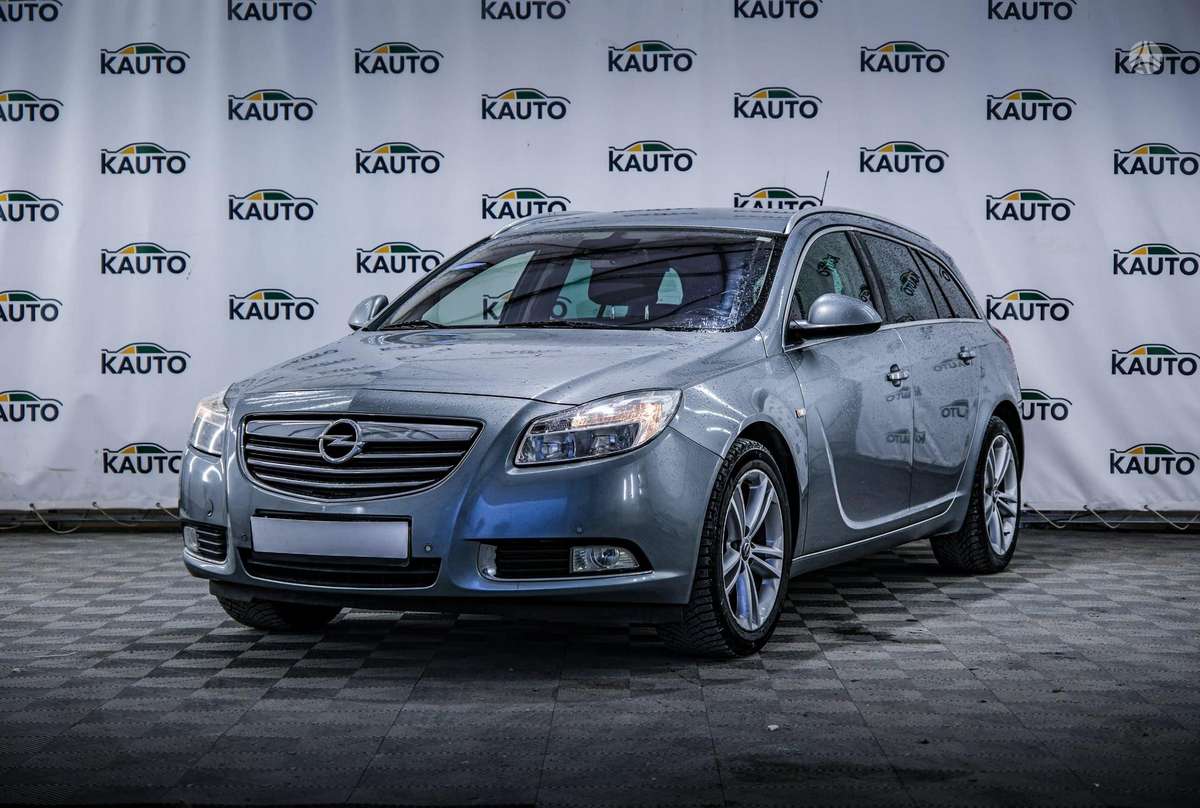 Opel Insignia 2010 — vehicle for AFU Ukraine