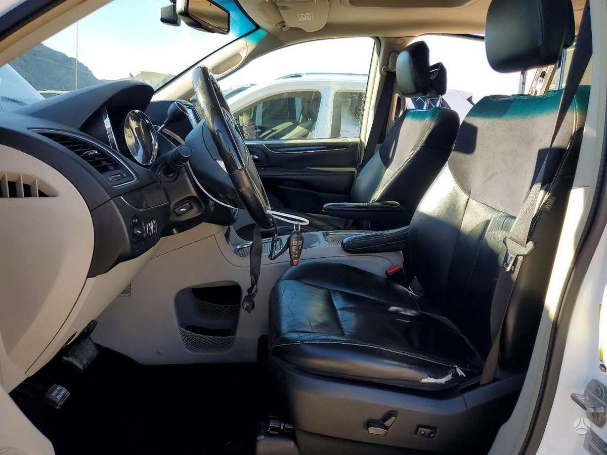 Chrysler Town 2015 — photo 7