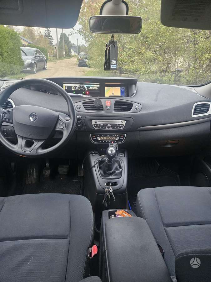 Renault Grand 2010 — photo 6