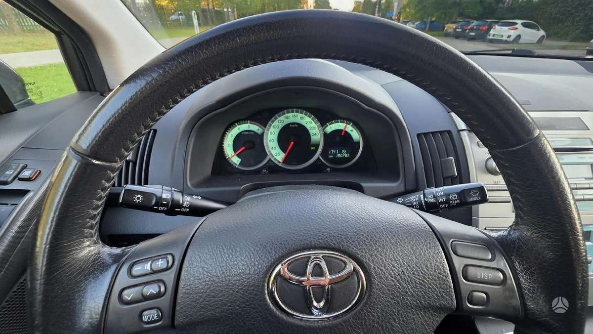 Toyota Corolla 2007 — photo 14
