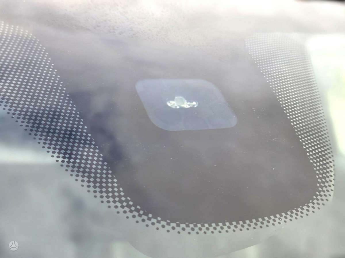Volvo V70 2011 — photo 16
