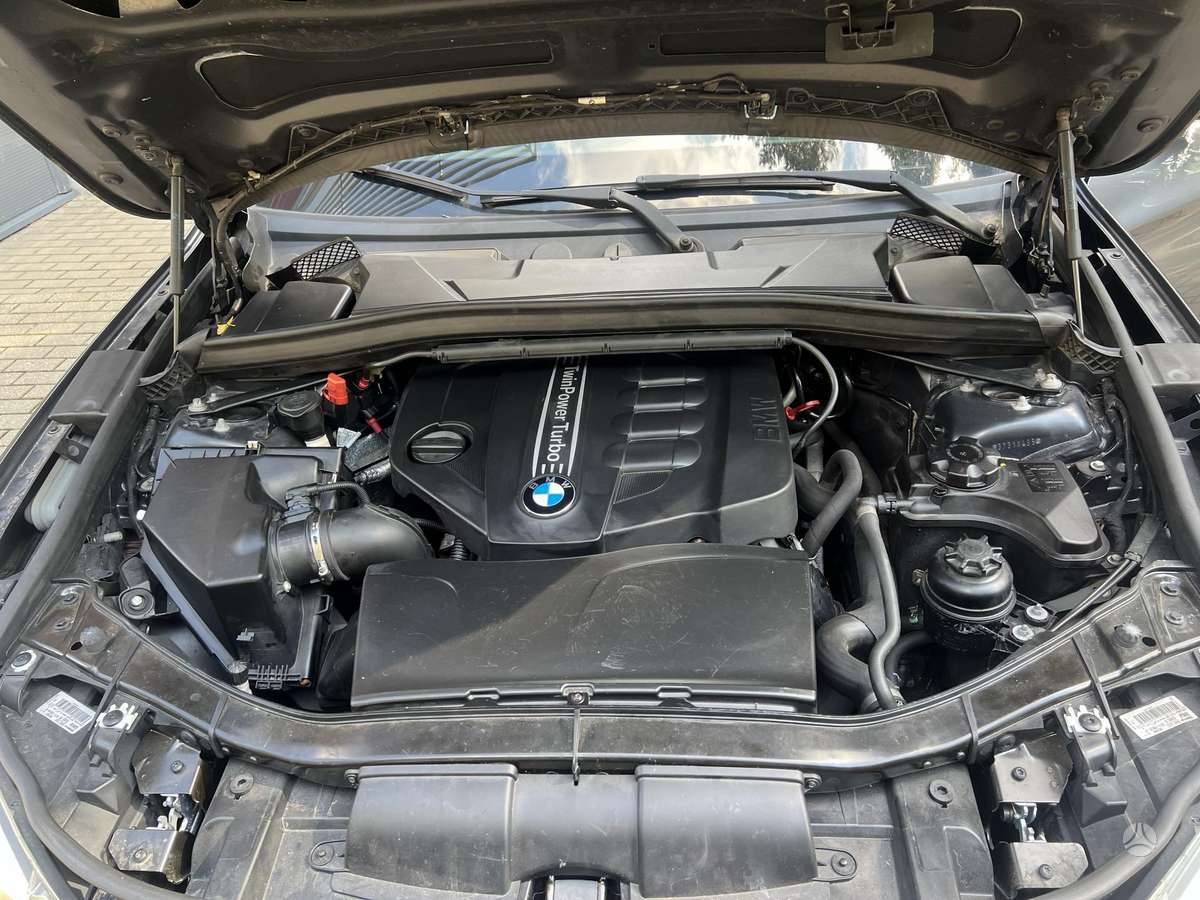 BMW X1 2013 — photo 17