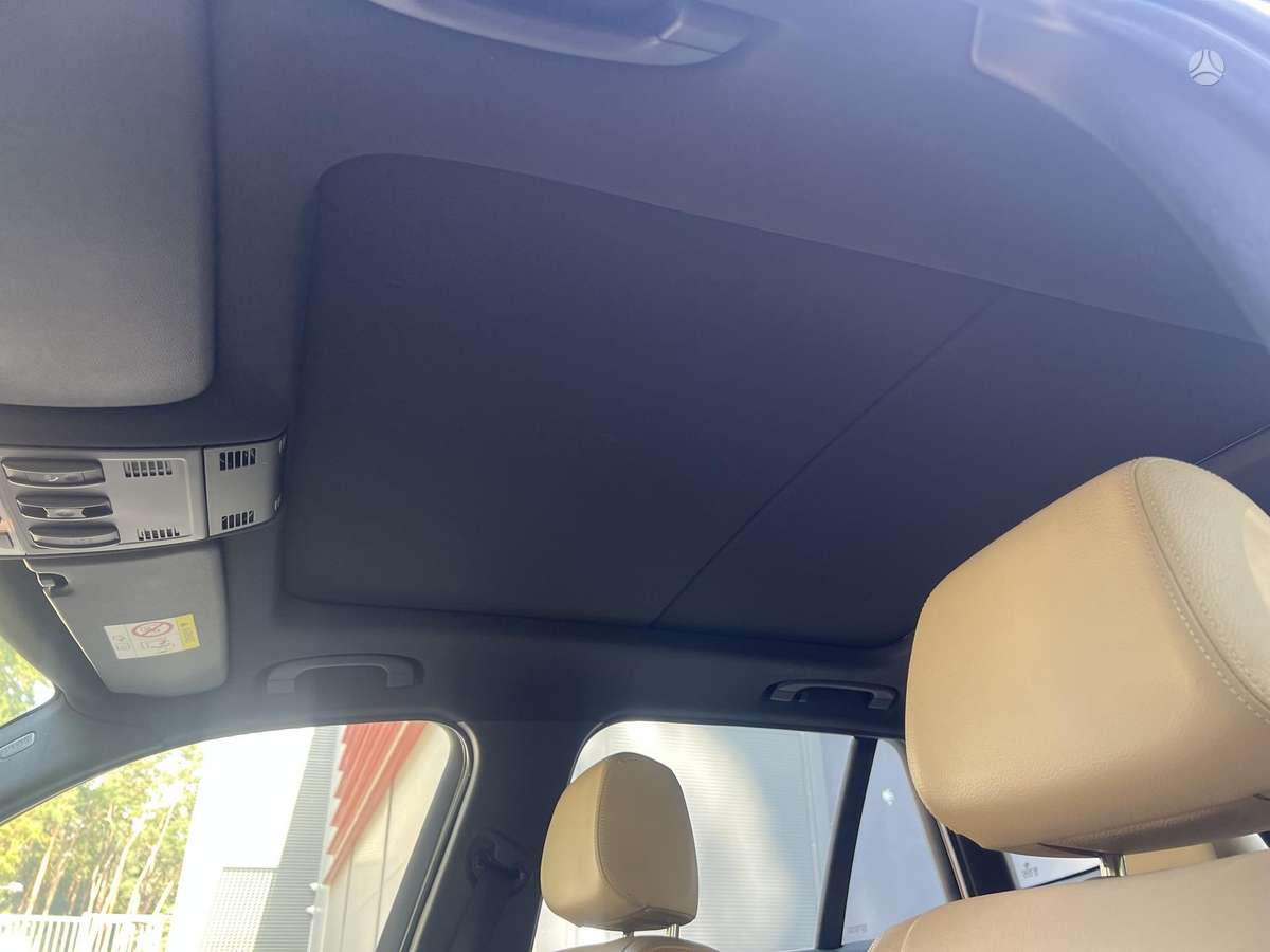 BMW X1 2013 — photo 19