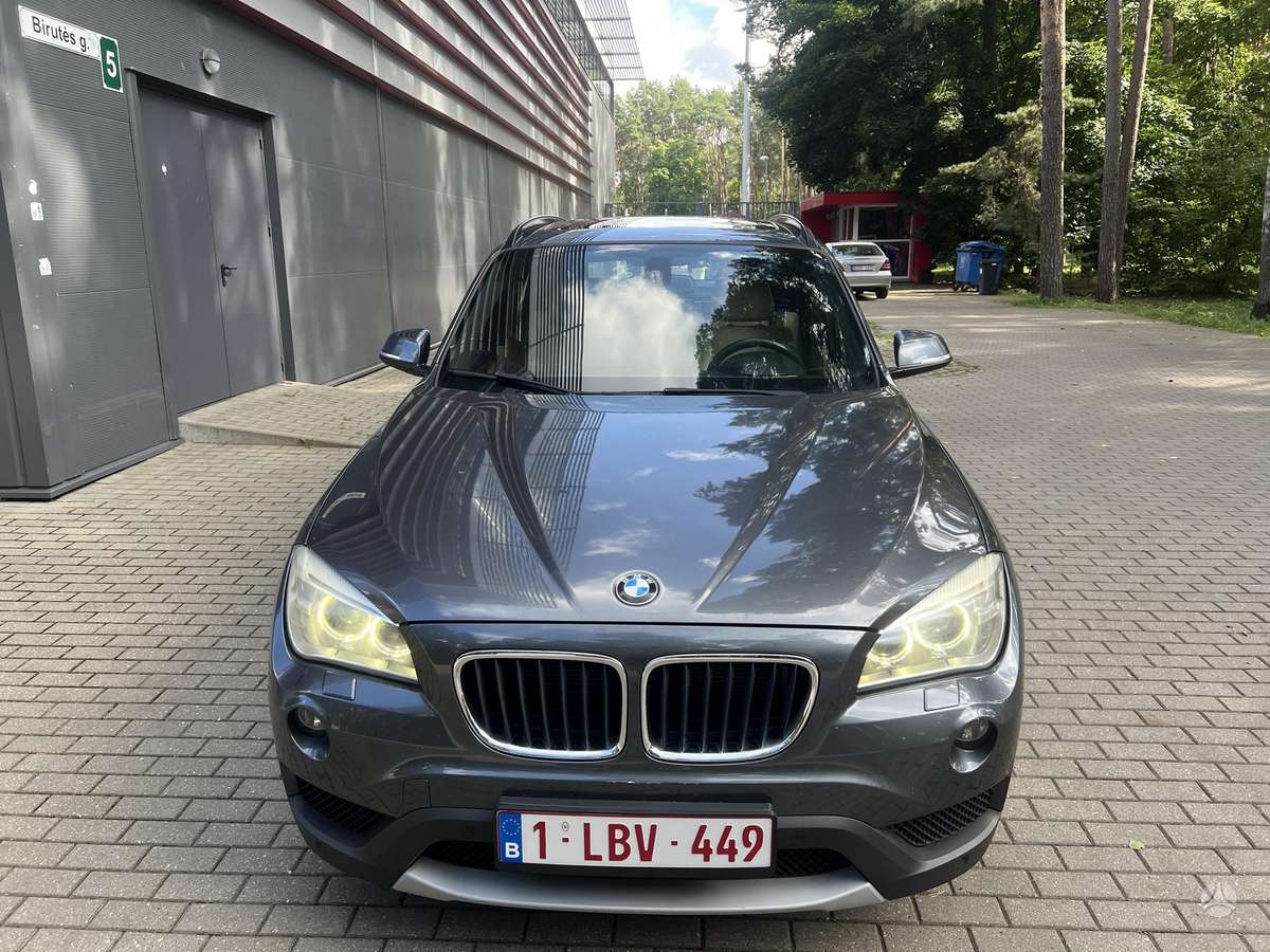 BMW X1 2013 — interior