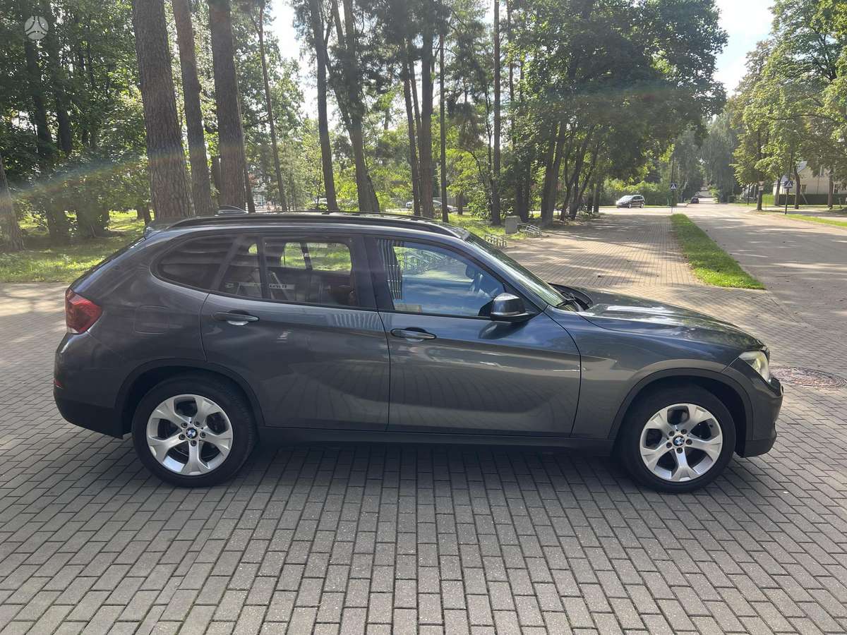 BMW X1 2013 — photo 5